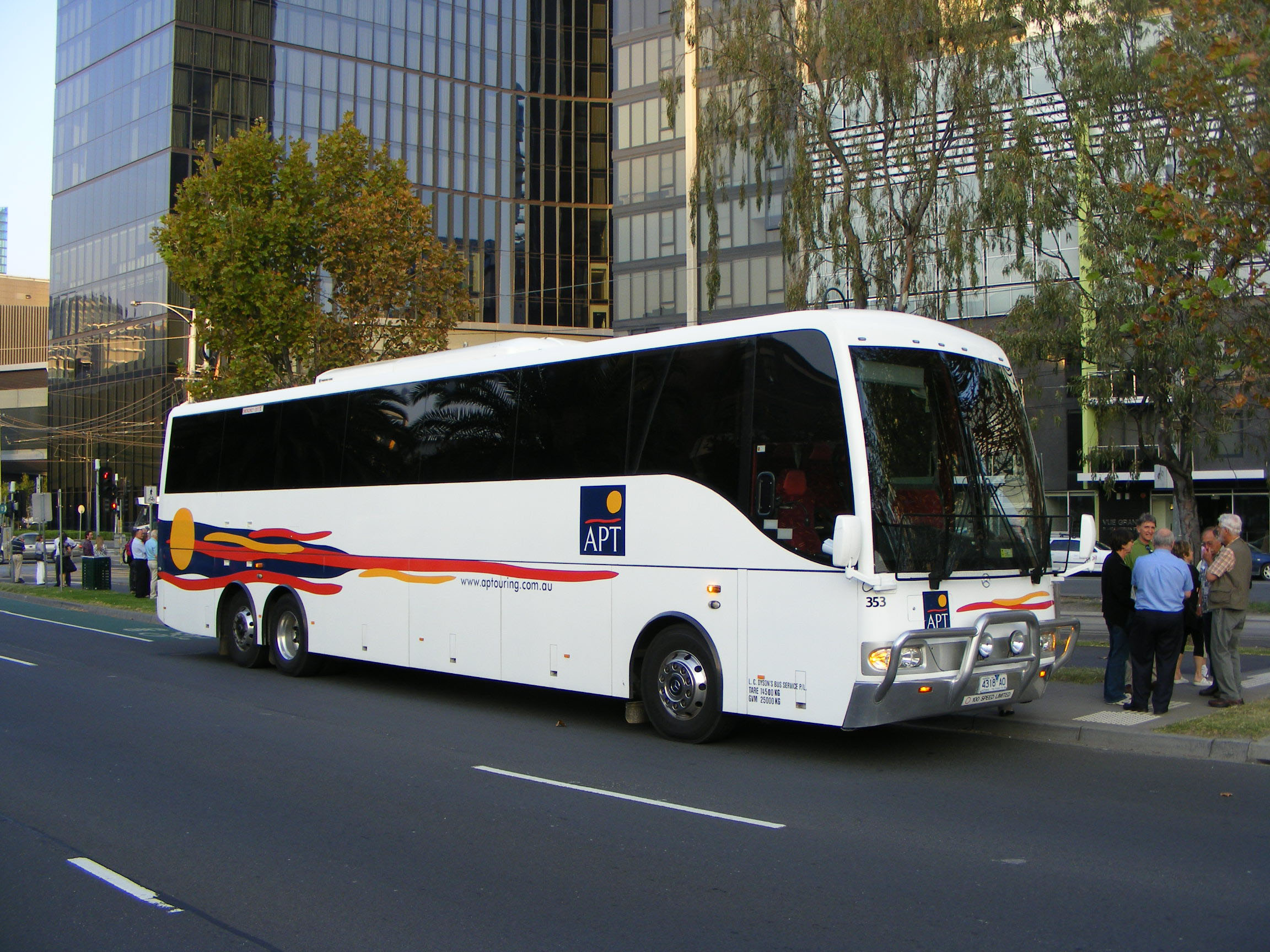 APT BUS IMAGE GALLERY